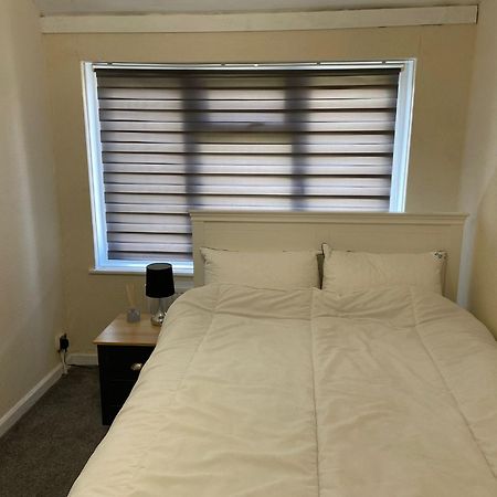 Ferienwohnung Peeams Abode Dagenham Exterior foto